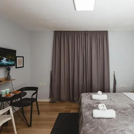 - Steps Form New Bazaar Tiran