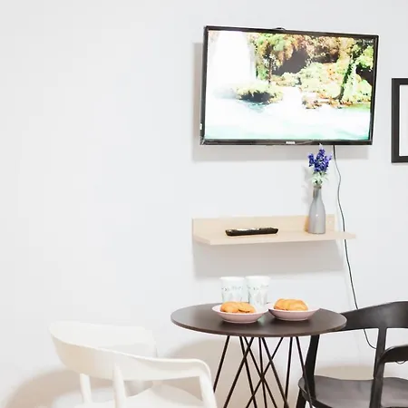 - Steps Form New Bazaar * Tiran