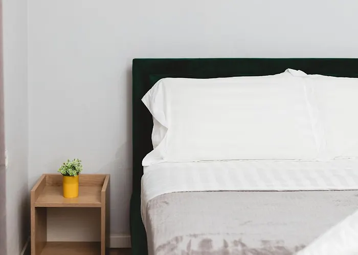 - Steps Form New Bazaar 公寓 *