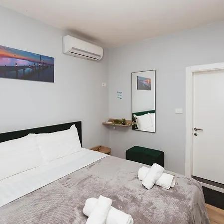 - Steps Form New Bazaar Appartement Tirana