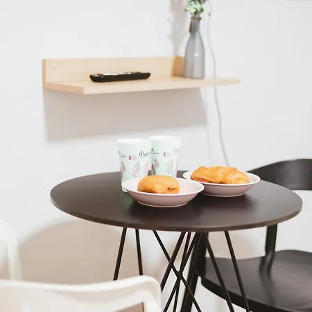 - Steps Form New Bazaar Appartement *