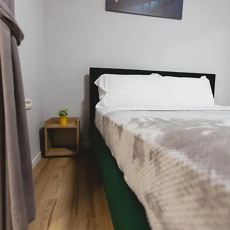 - Steps Form New Bazaar Apartamento *